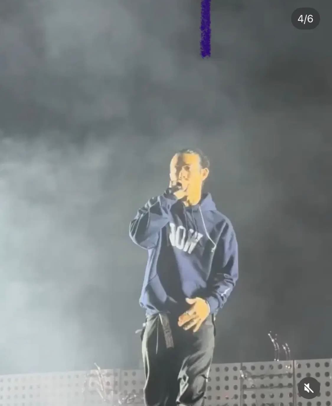 [L] 빈지노 노비츠키 후드티 상품이미지2