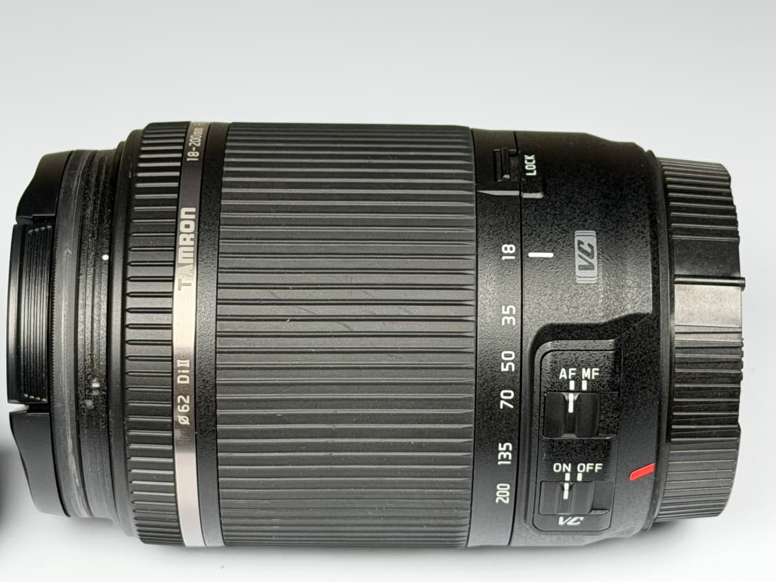 탐론 18-200mm F3.5-6.3 Di II VC 캐논 마운트 렌즈 상품이미지2