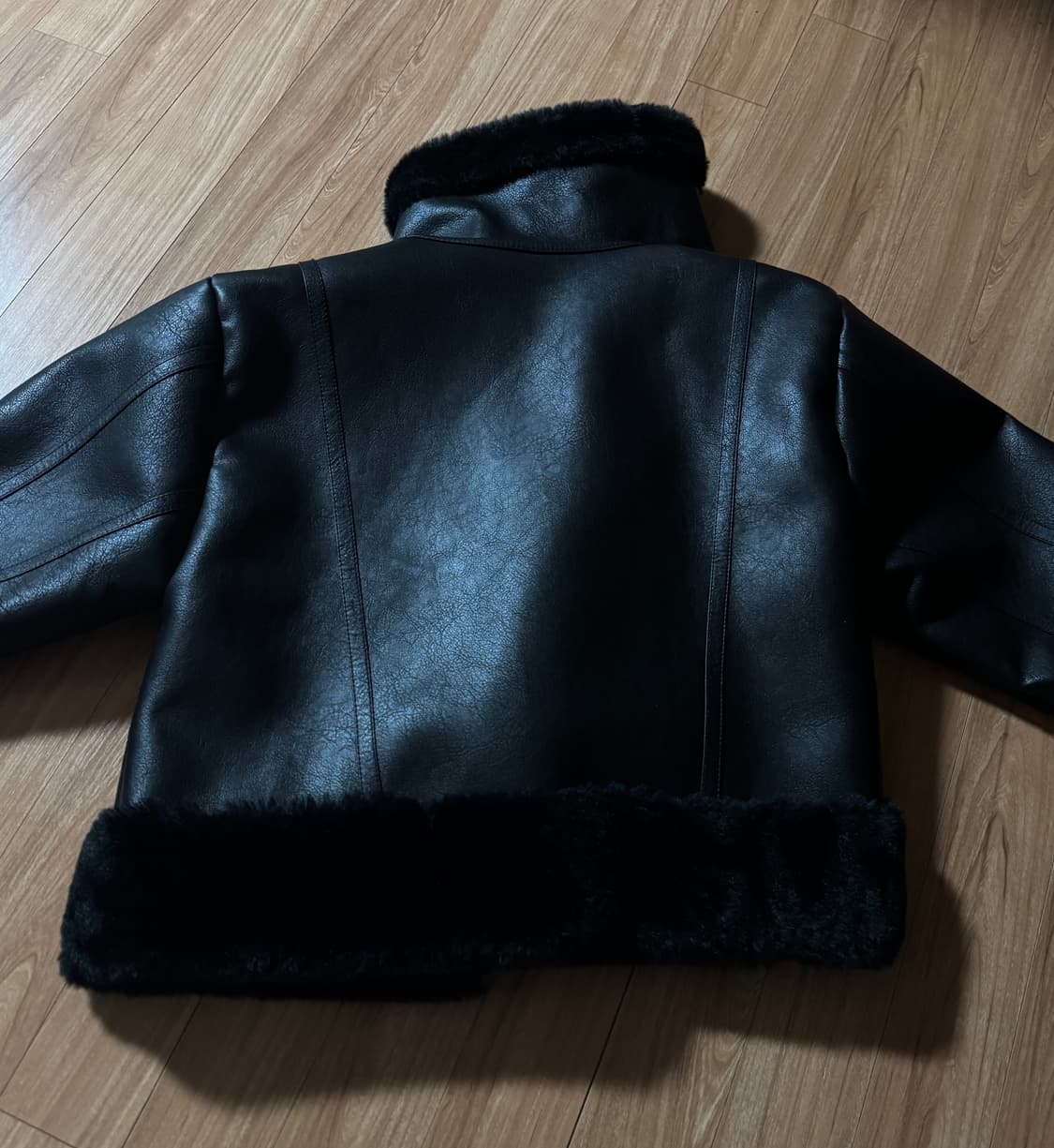 24FW 보헤미안서울 무스탕 상품이미지4