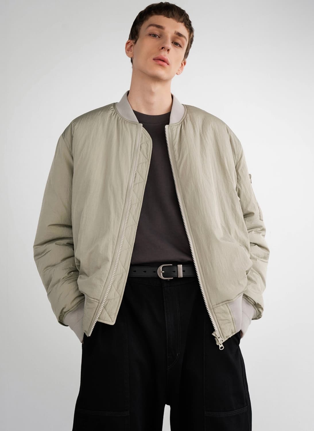 인사일런스 오버사이즈 MA-1 LOGHT BEIGE 상품이미지3