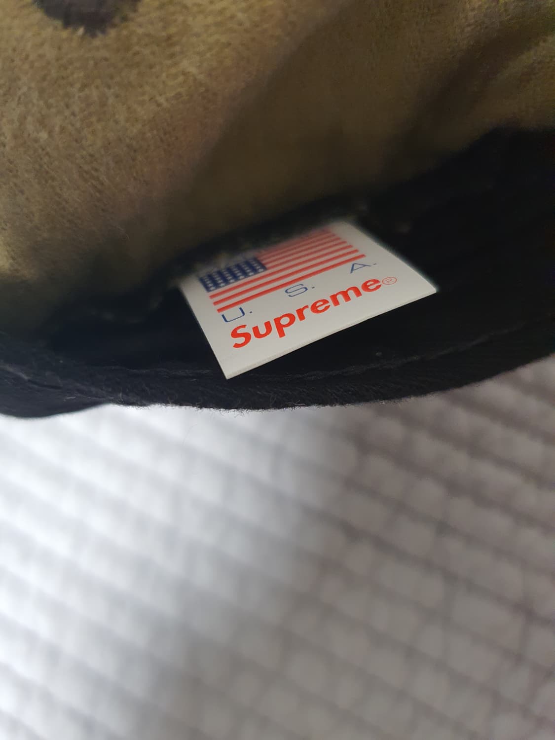 새상품급 슈프림 코듀로이 카모 캠프캡 상품이미지3