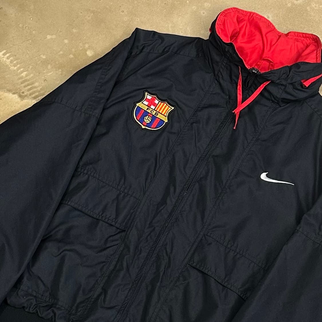 XL 나이키 바르셀로나 내장후드 블랙 바람막이 상품이미지1