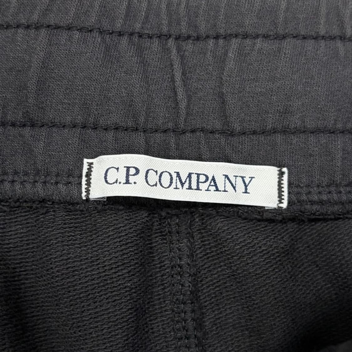 cp컴퍼니 스웻 카고 쇼츠 v3908 상품이미지7