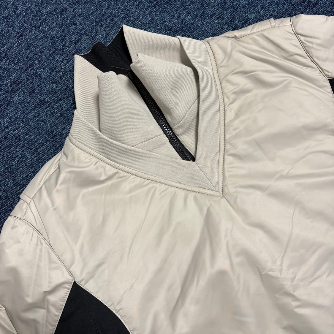 버버리 골프 바람막이 탑 상품이미지3