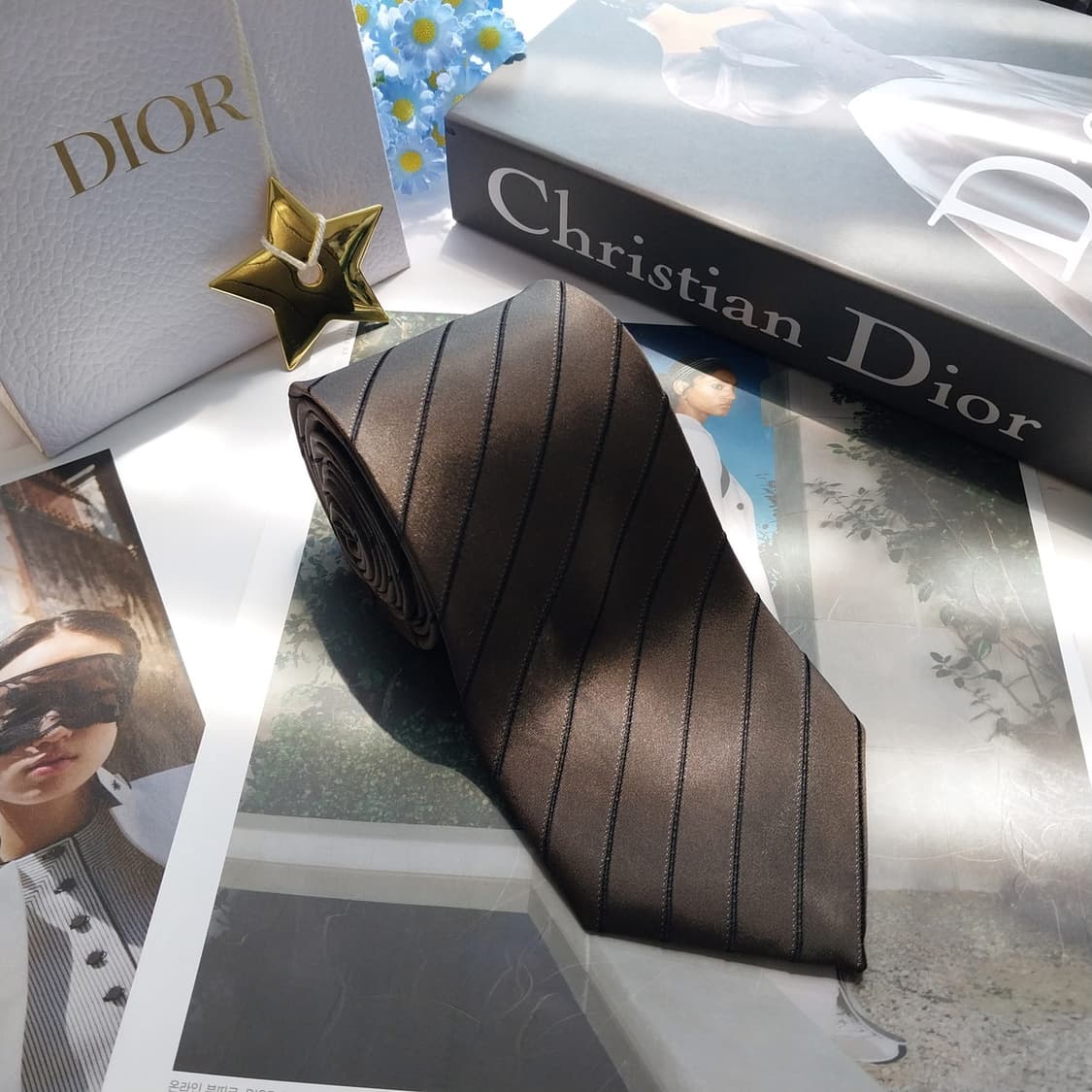DIOR 디올 넥타이 브라운 스트라이프 8.6cm A등급 K2821
 상품이미지3