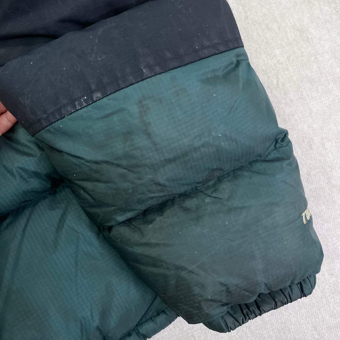 100 노스페이스 윈드스토퍼 700 드롭 마운팅 패딩 상품이미지7