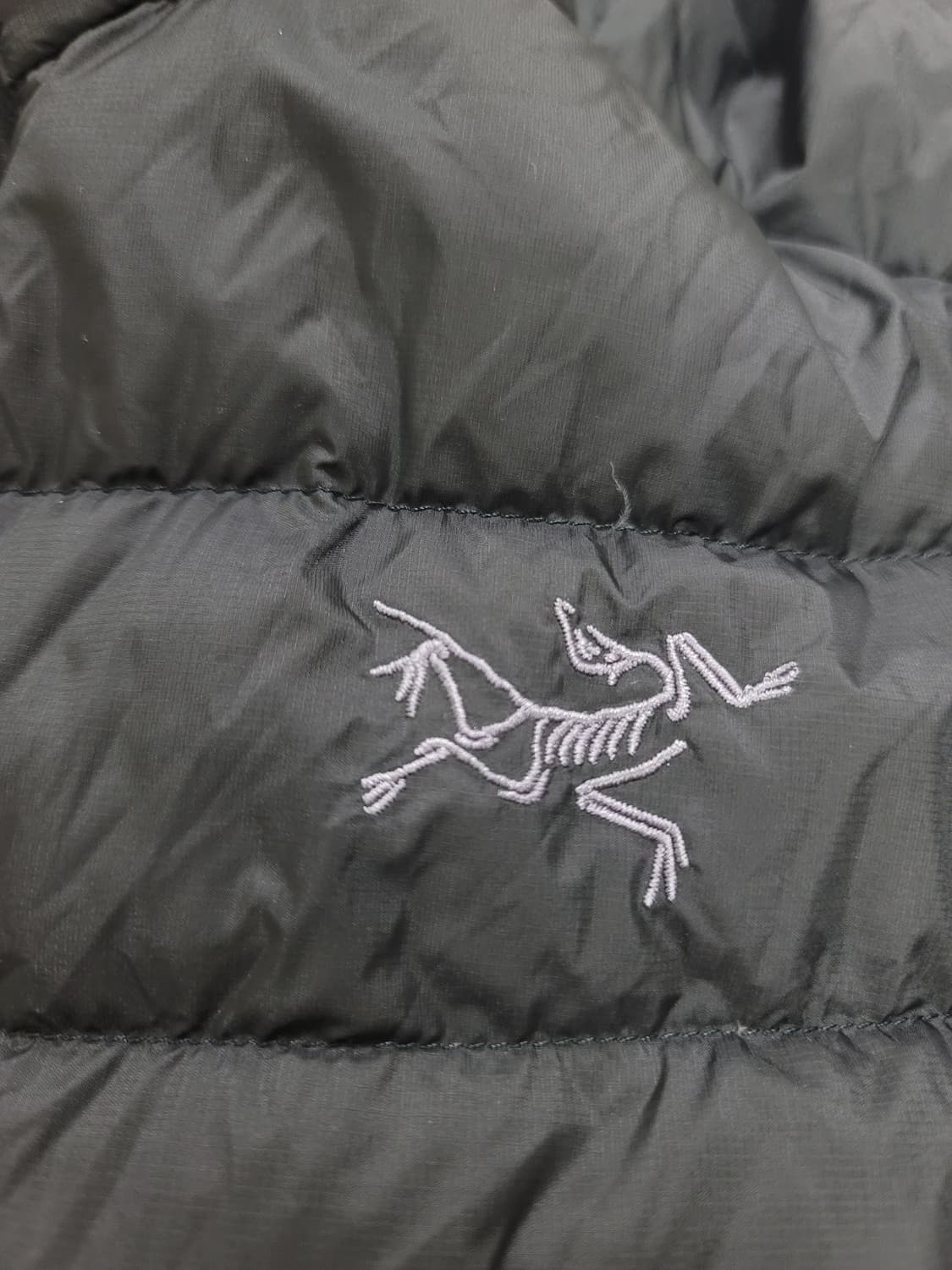 [M] <상태S급> 아크테릭스 세륨 후디 블랙 M 상품이미지2