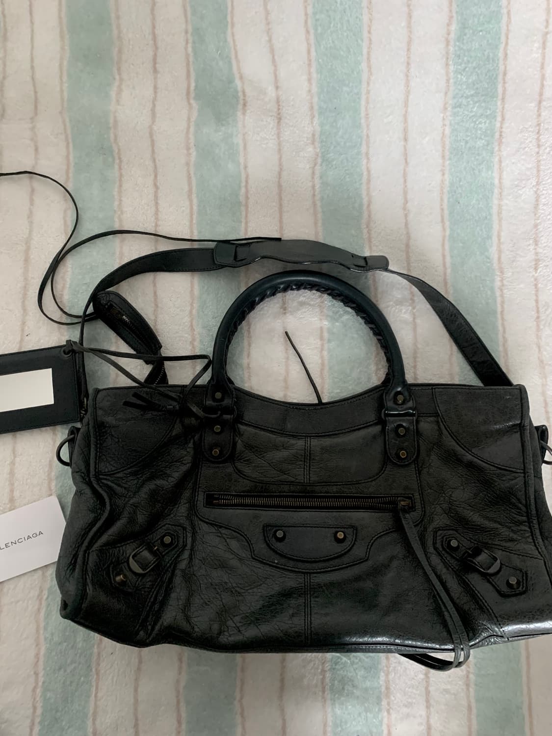 발렌시아가 라지 시티백 모터백 정품 블랙 상품이미지1