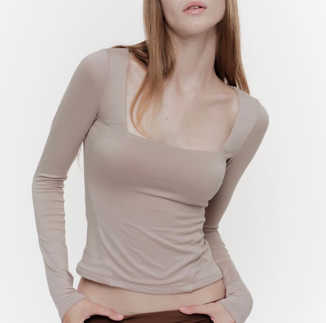 SQ NECK CONTOUR T (SKIN) 2 사이즈 상품이미지1