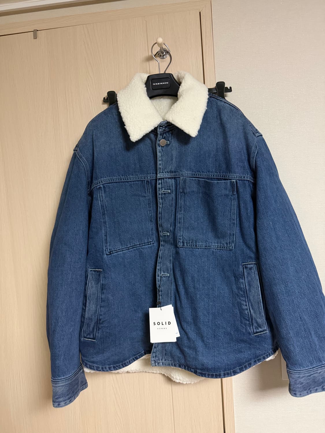 솔리드옴므 24fw 디태처블 시어링 데님 자켓 상품이미지3