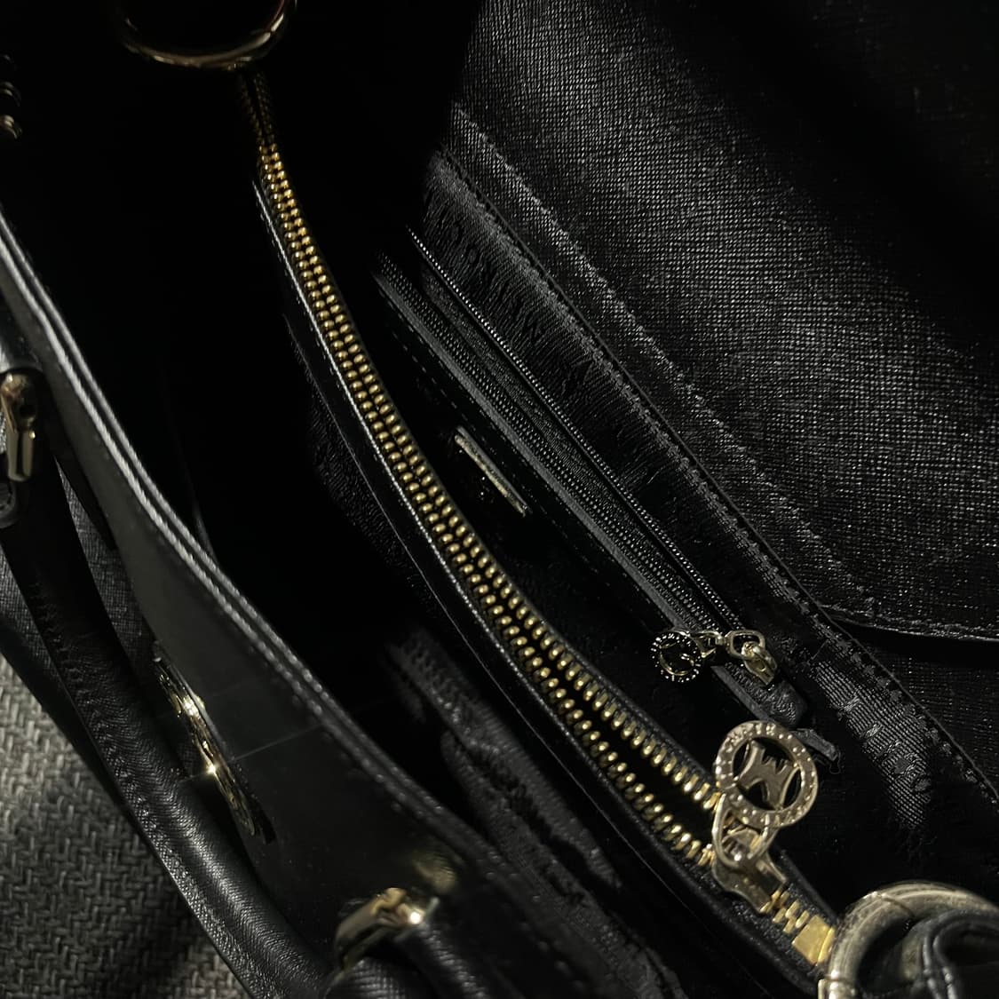 METROCITY 메트로시티 사피아노 숄더백 토트백 상품이미지5