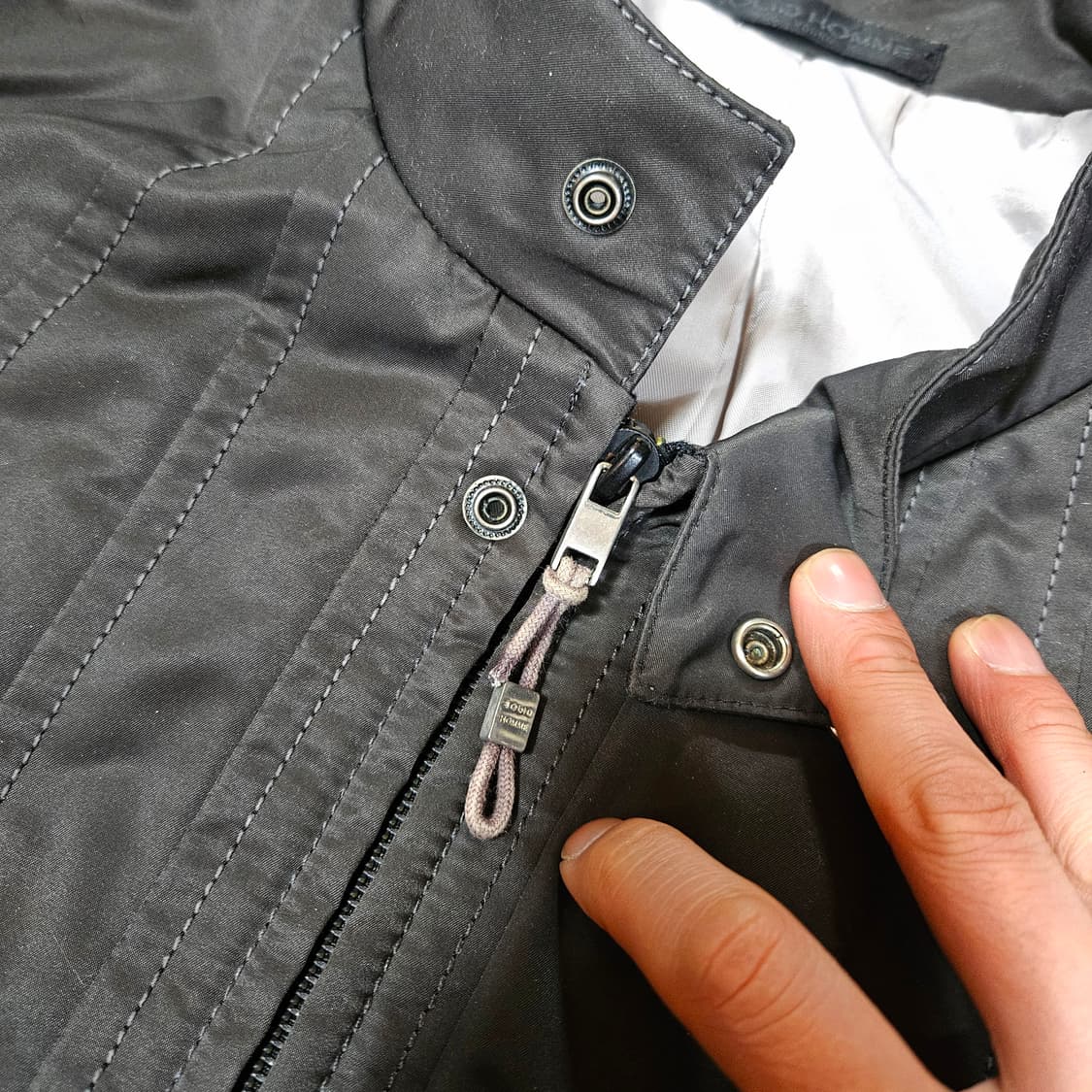 솔리드옴므 센터 절개 나일론 집업 자켓 52size 상품이미지6