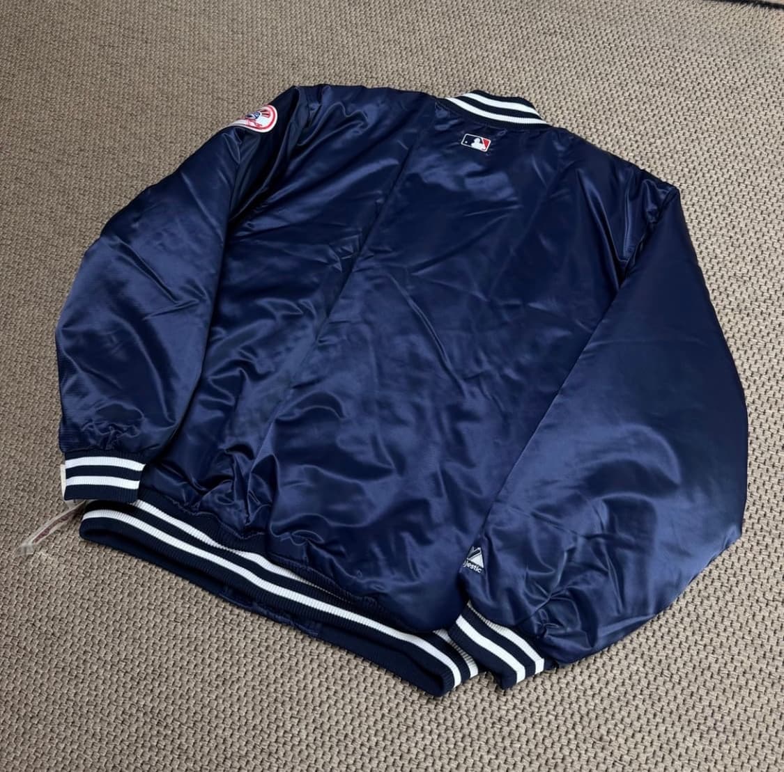 Majestic 양키스 스타디움 자켓 새상품 XL 상품이미지2