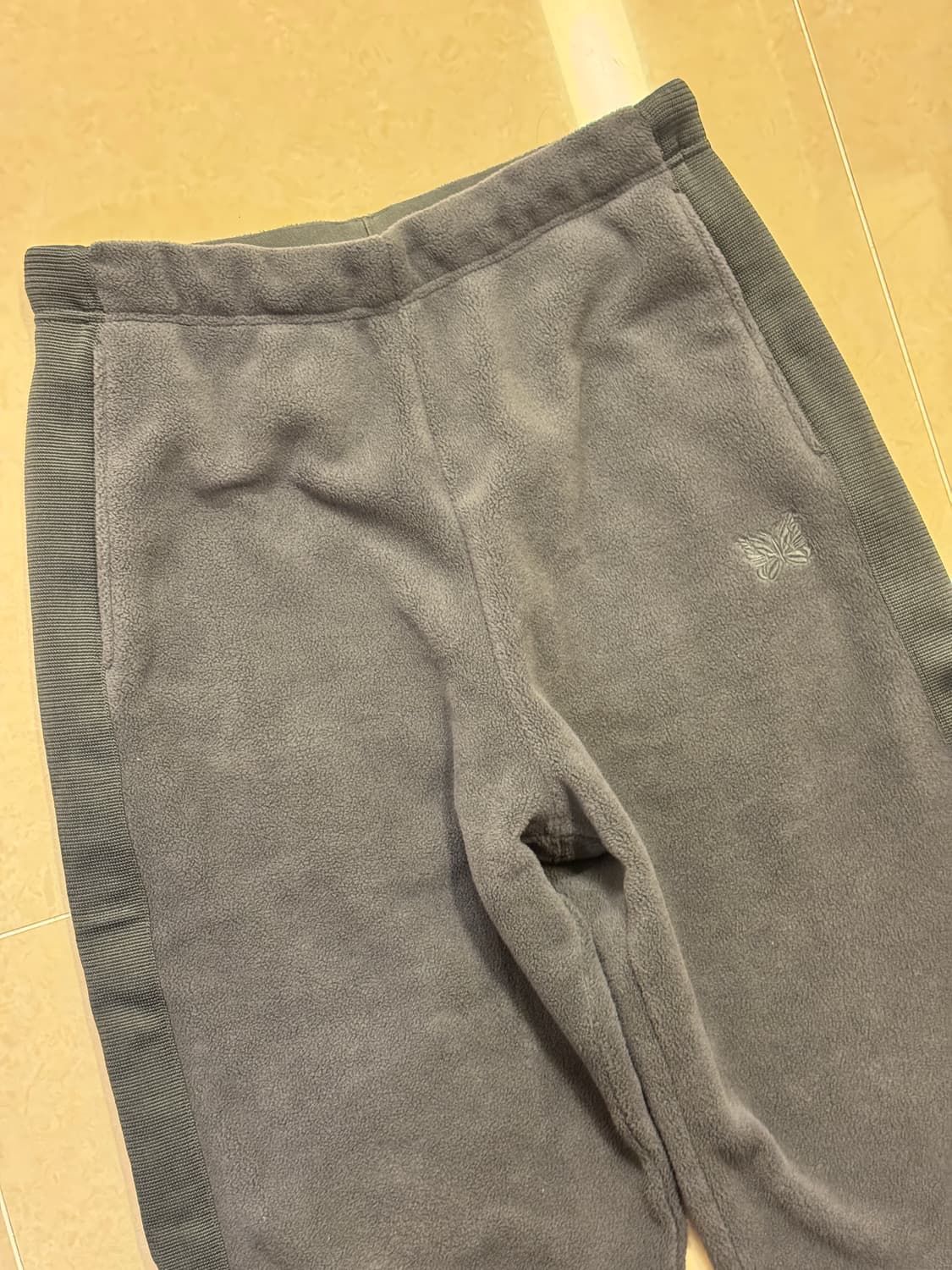 (M) 유니클로 x 니들스 플리스 그레이 팬츠 상품이미지3