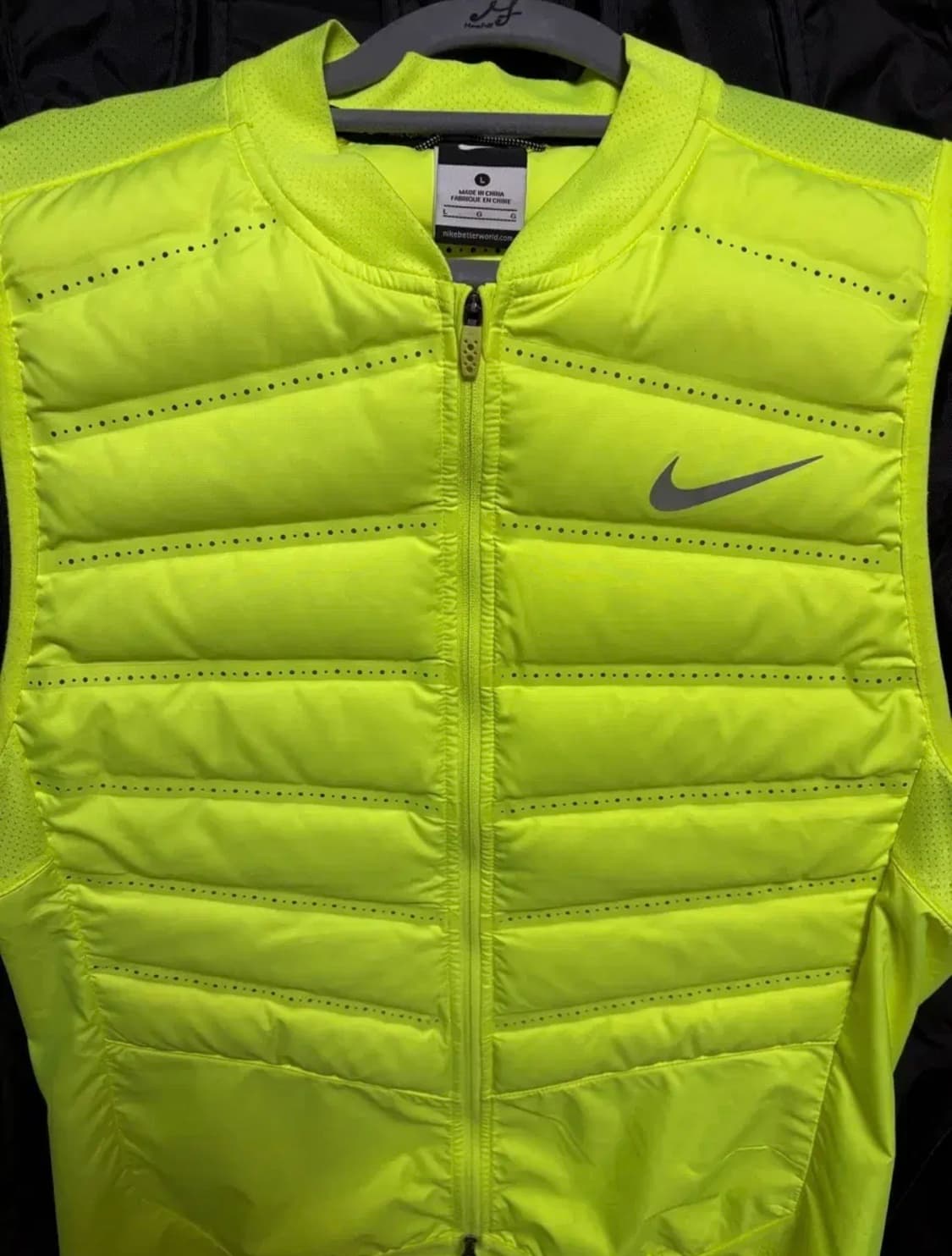 나이키 에어로로프트 L 상품이미지1