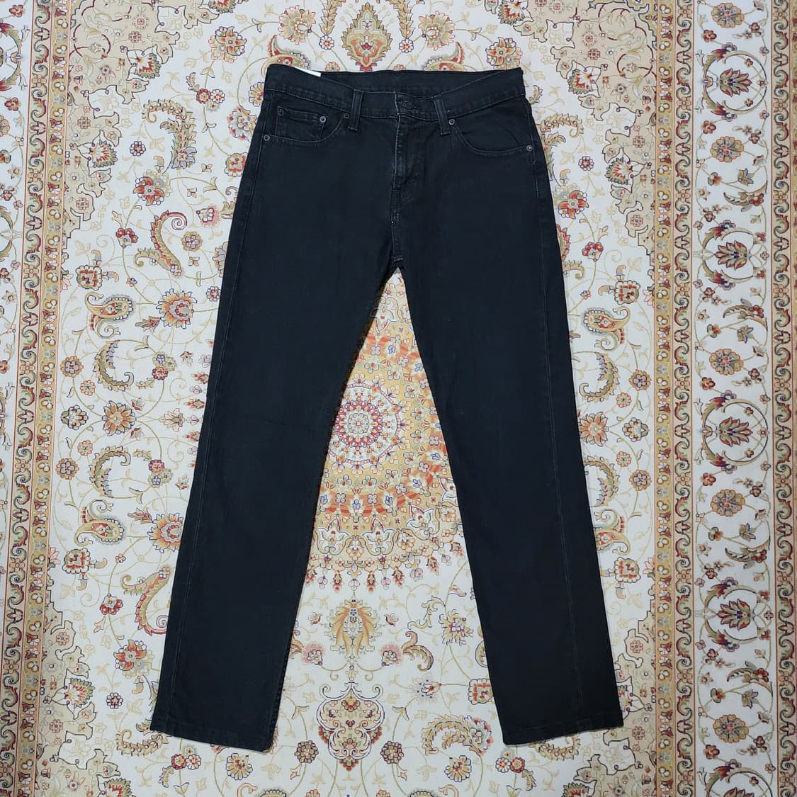 리바이스 511 흑청 데님
30 상품이미지2