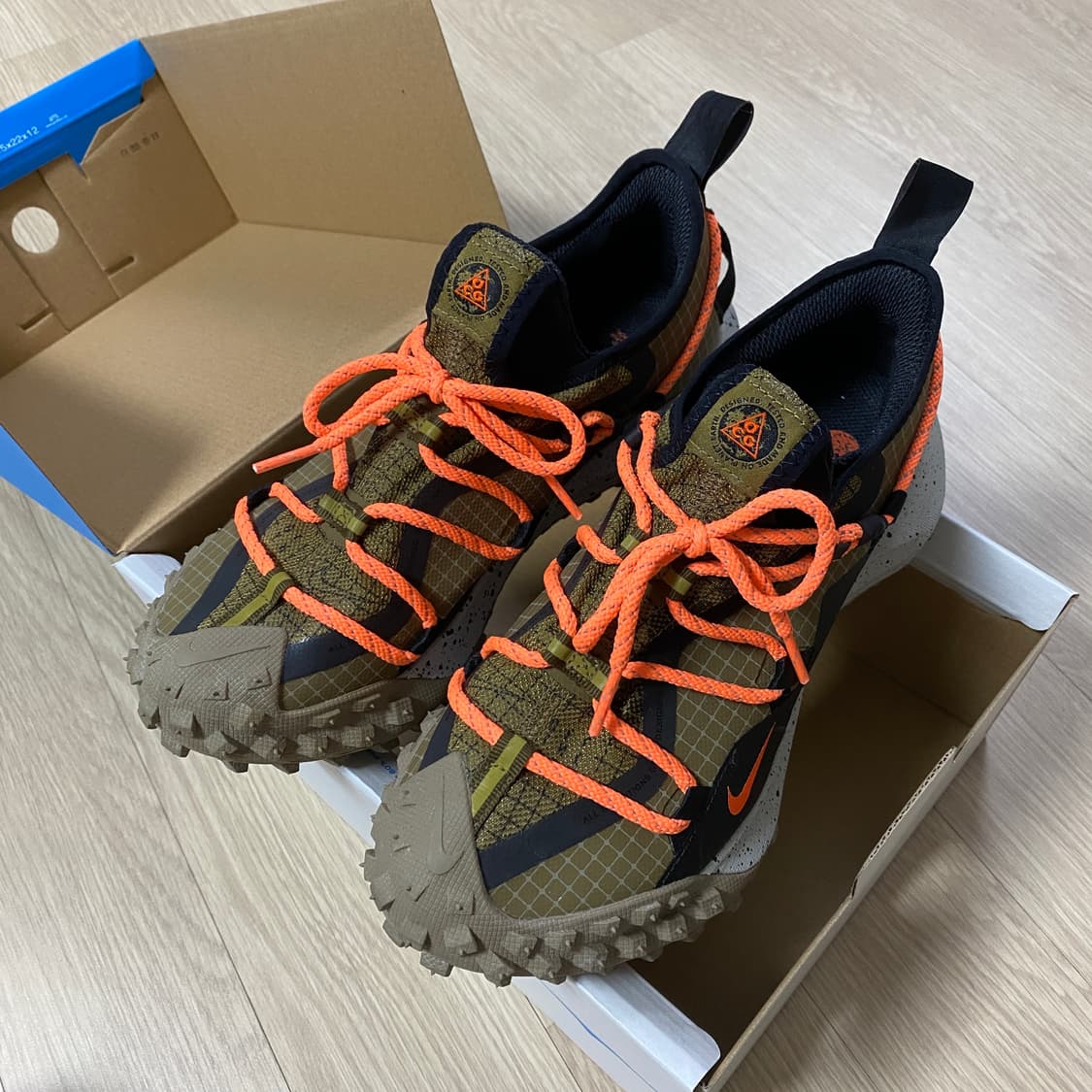 [245] 나이키 ACG 마운틴 플라이 로우 고어텍스 상품이미지2