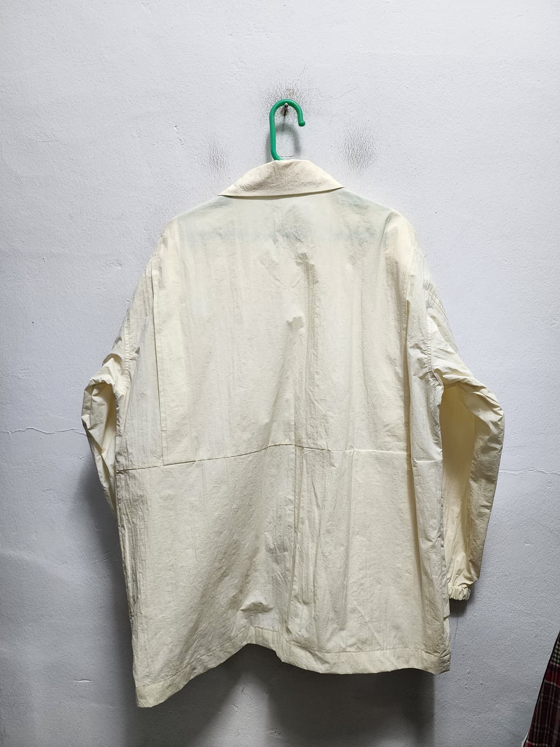 스튜디오 언라벨 x 오유경 나일론 테크맛 자켓 상품이미지3