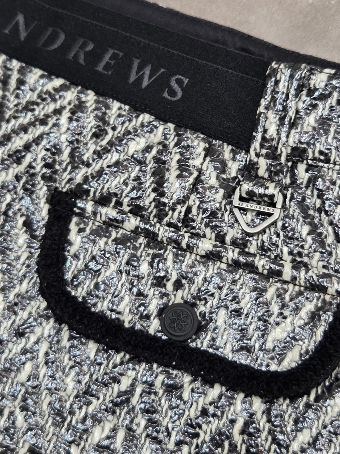 [세인트앤드류스] 여성 블랙 라인 포인트 큐롯 골프 롱 스커트 상품이미지7