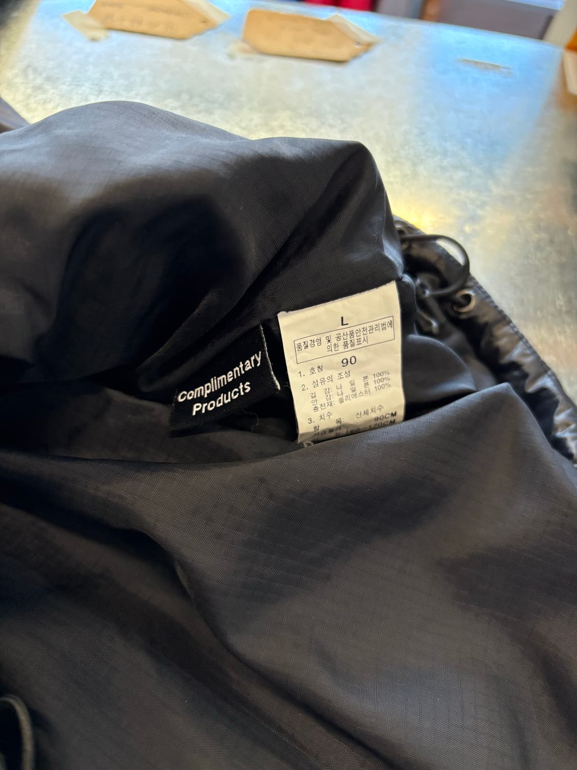 노스페이스 블랙 경량 패딩 상품이미지5