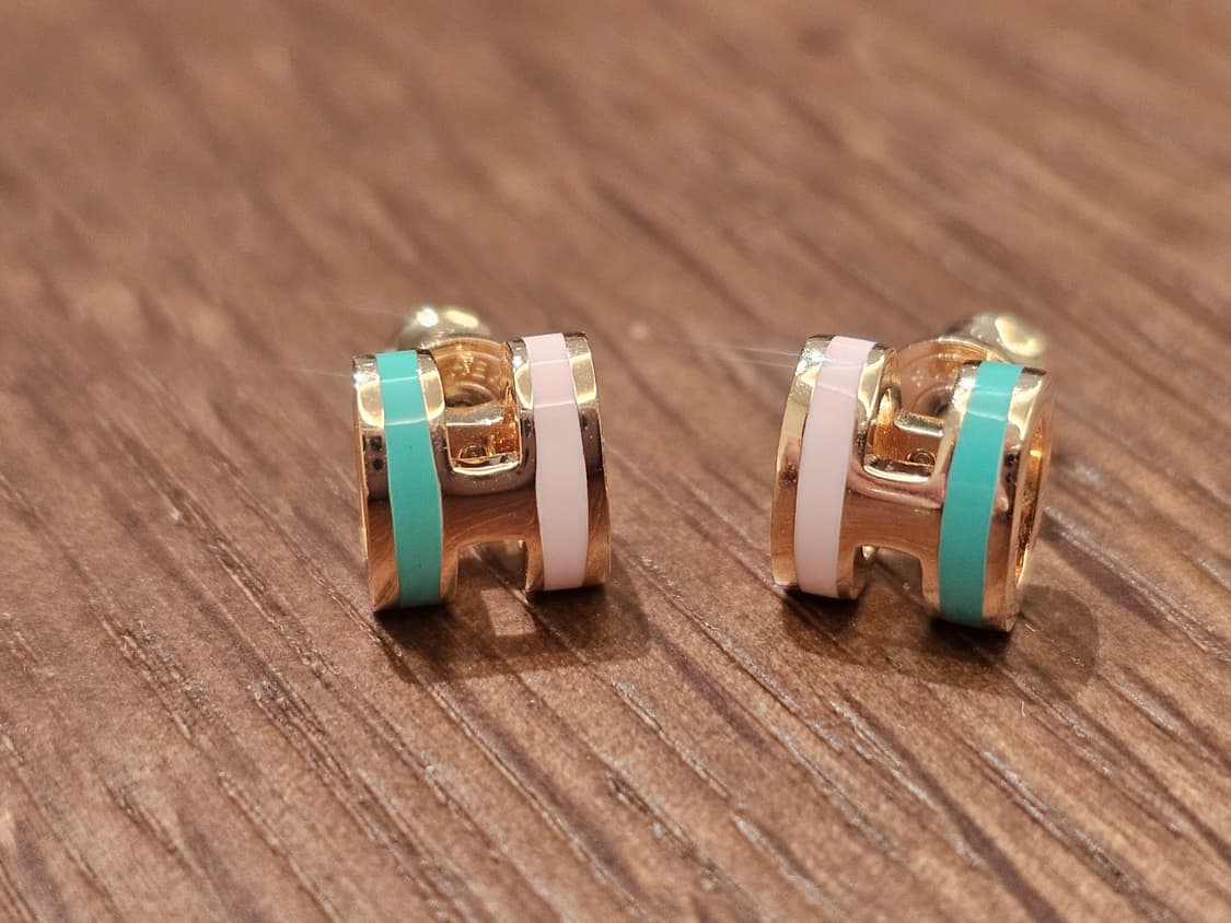 에르메스 팝아슈 미니 귀걸이 핑크/민트 반반이 상품이미지1