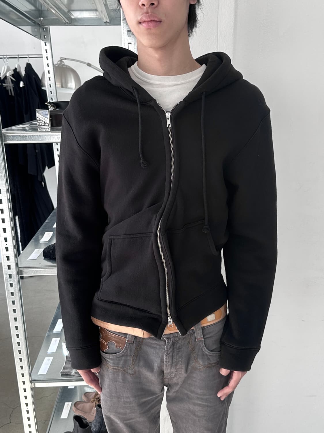 바퀘라 트위스티드 로즈 후드 집업 상품이미지1