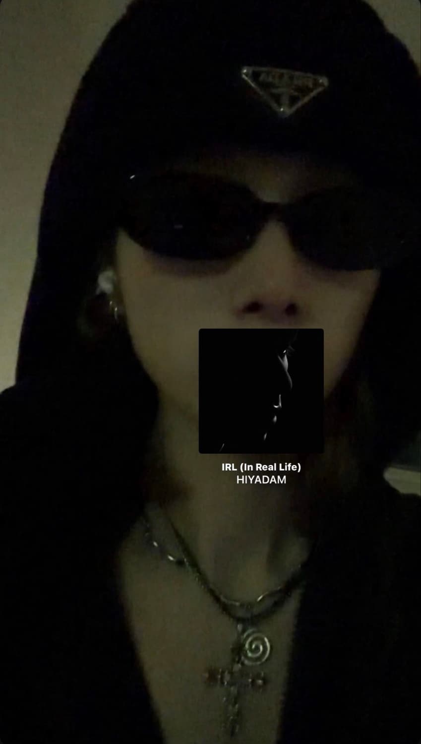 PRADA Black Wool Beanie Hat 상품이미지1