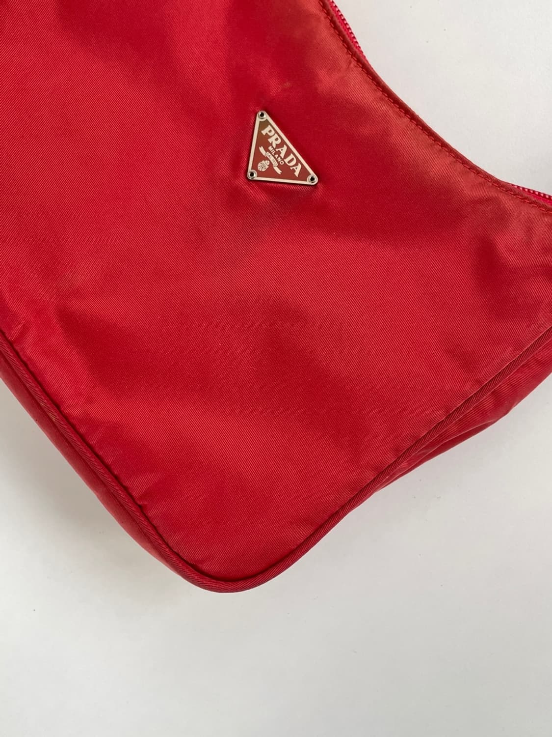 프라다 리나일론 호보백 상품이미지3