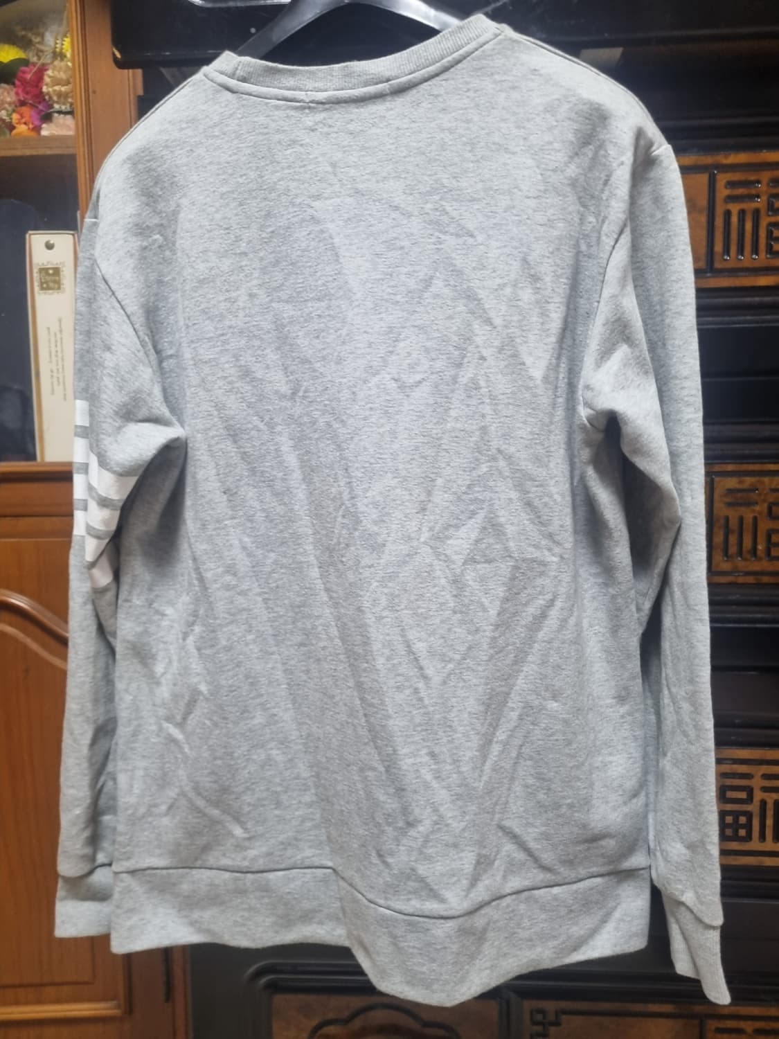 특가급처)톰브라운 맨투맨.  M/L 상품이미지2