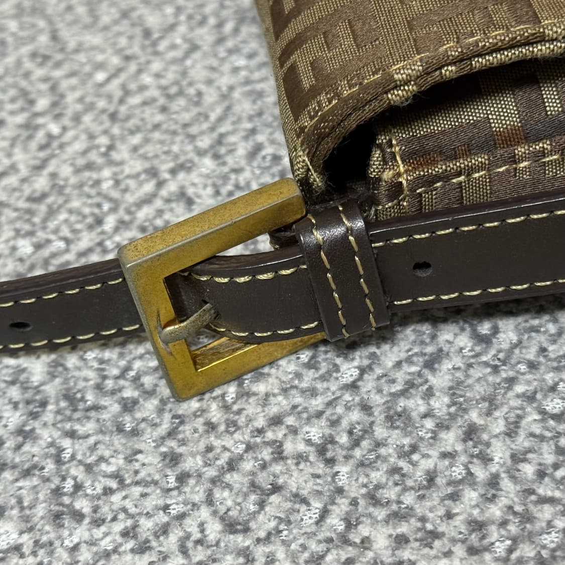 FENDI 펜디 주카 맘마 미니백 상품이미지5