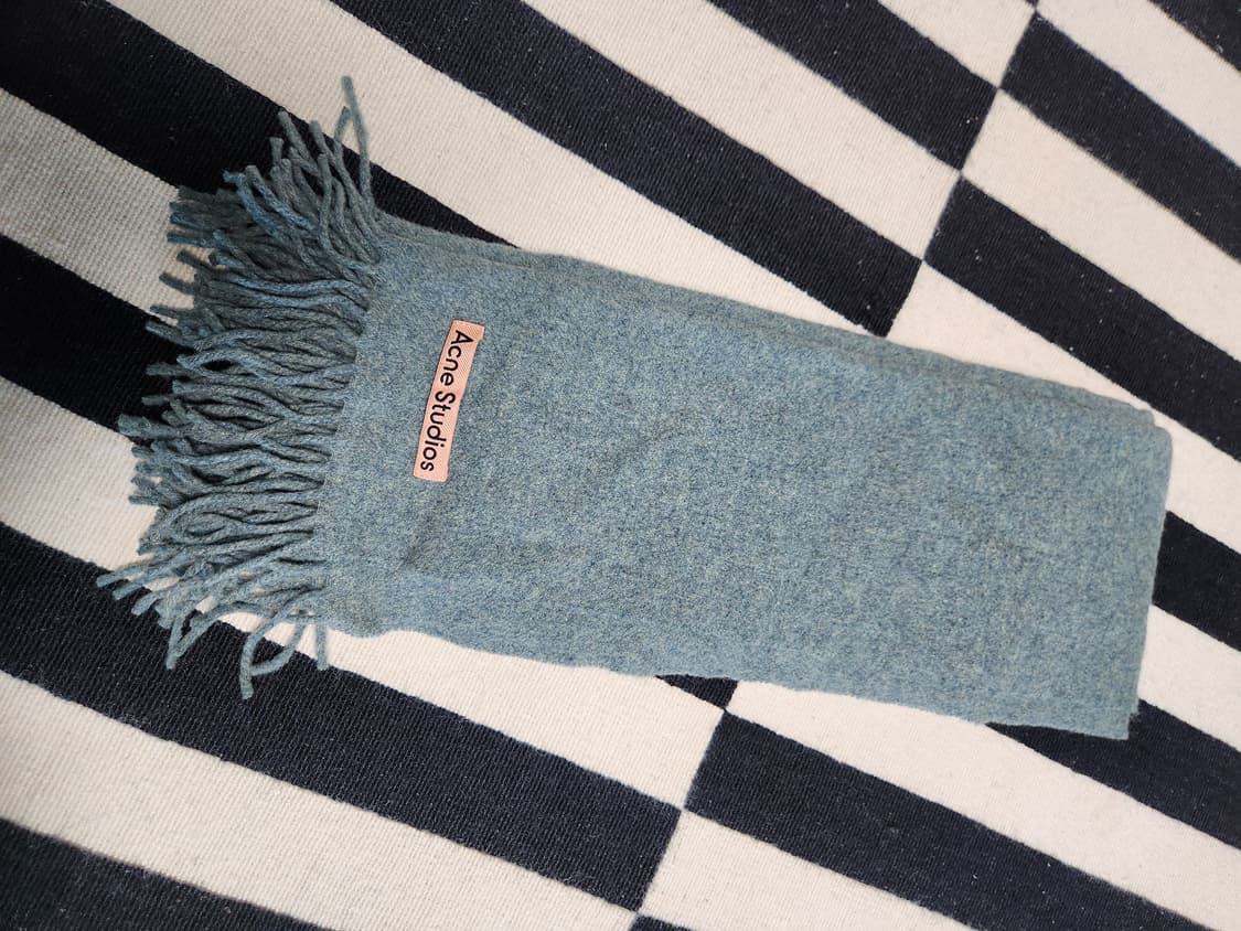 아크네 스튜디오 머플러 24fw  상품이미지1