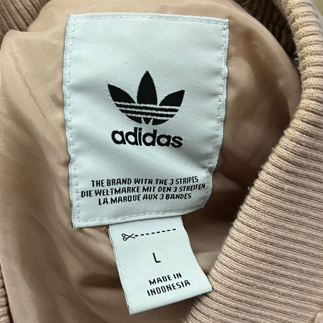 아디다스 딸기우유 핑크 후리스  상품이미지5