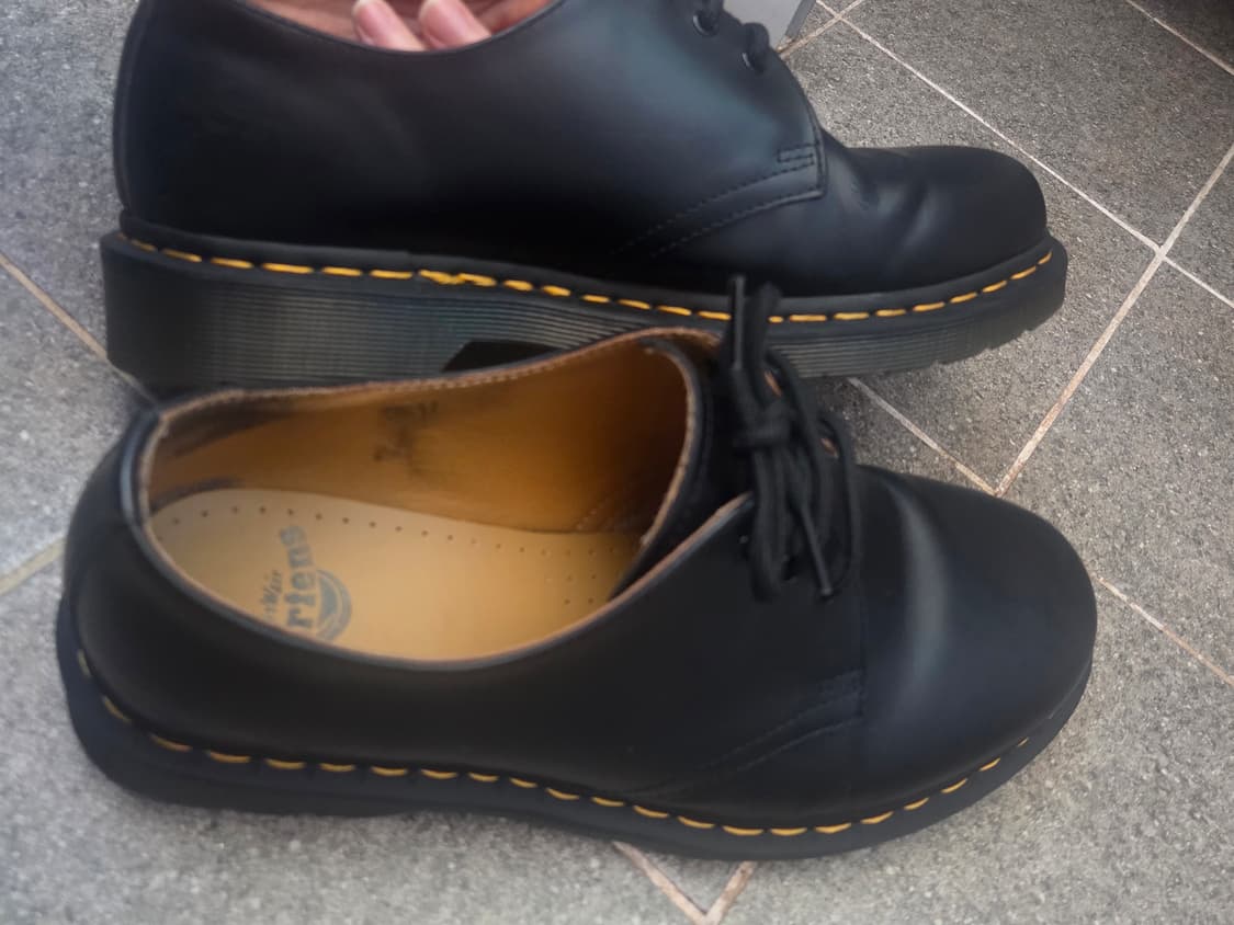 UK8 270 닥터마틴 1461 스무스 블랙 3홀 상품이미지2