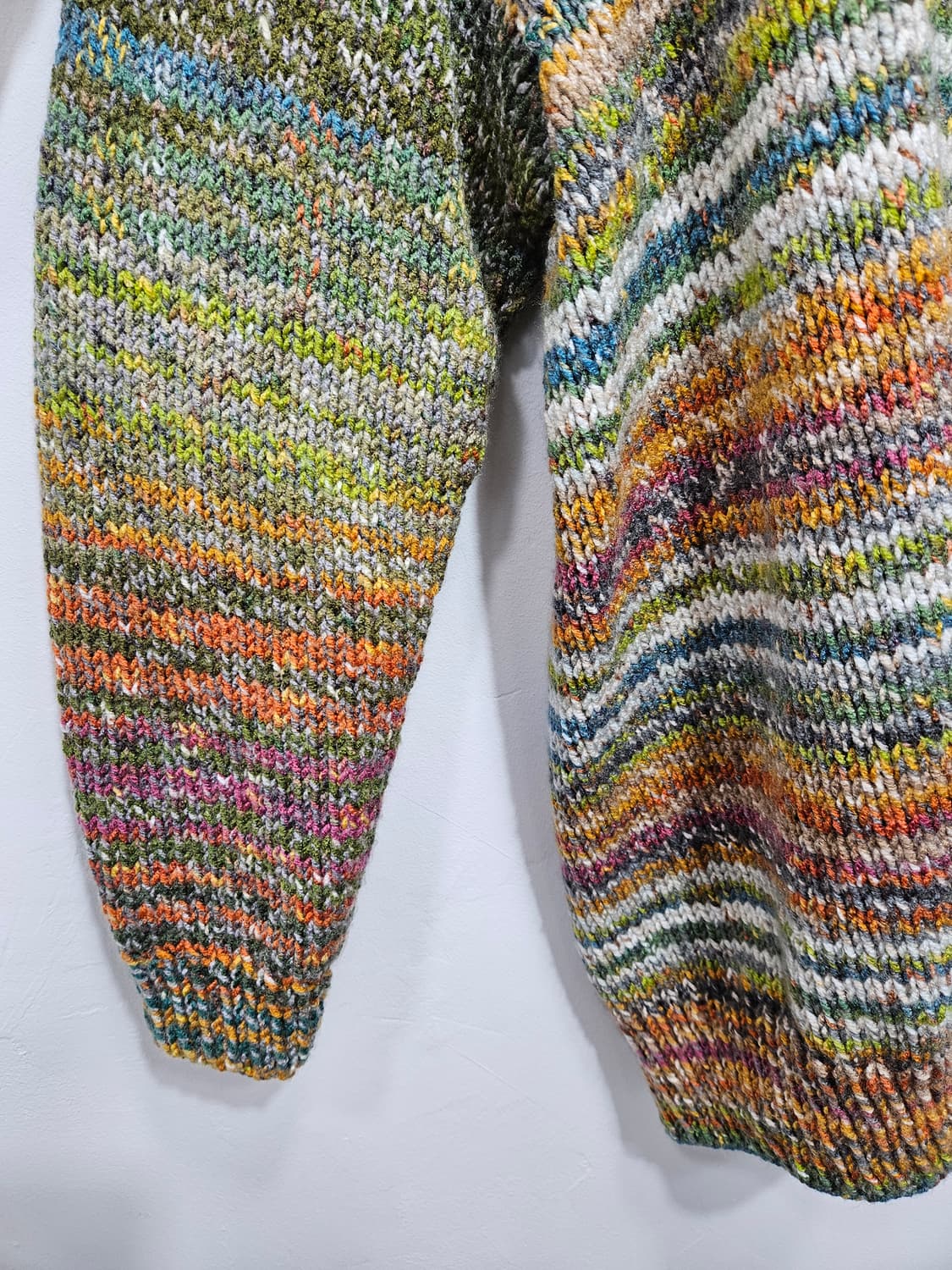 컬러풀 스트라이프 니트 스웨터 상품이미지4