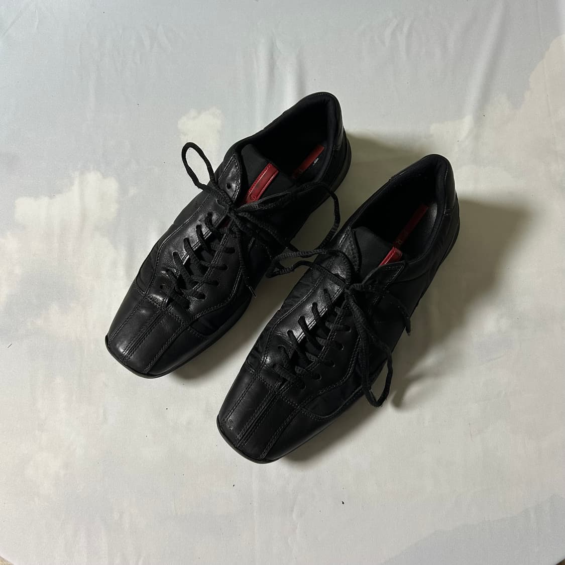 Prada sports semi square toe sneakers 상품이미지1