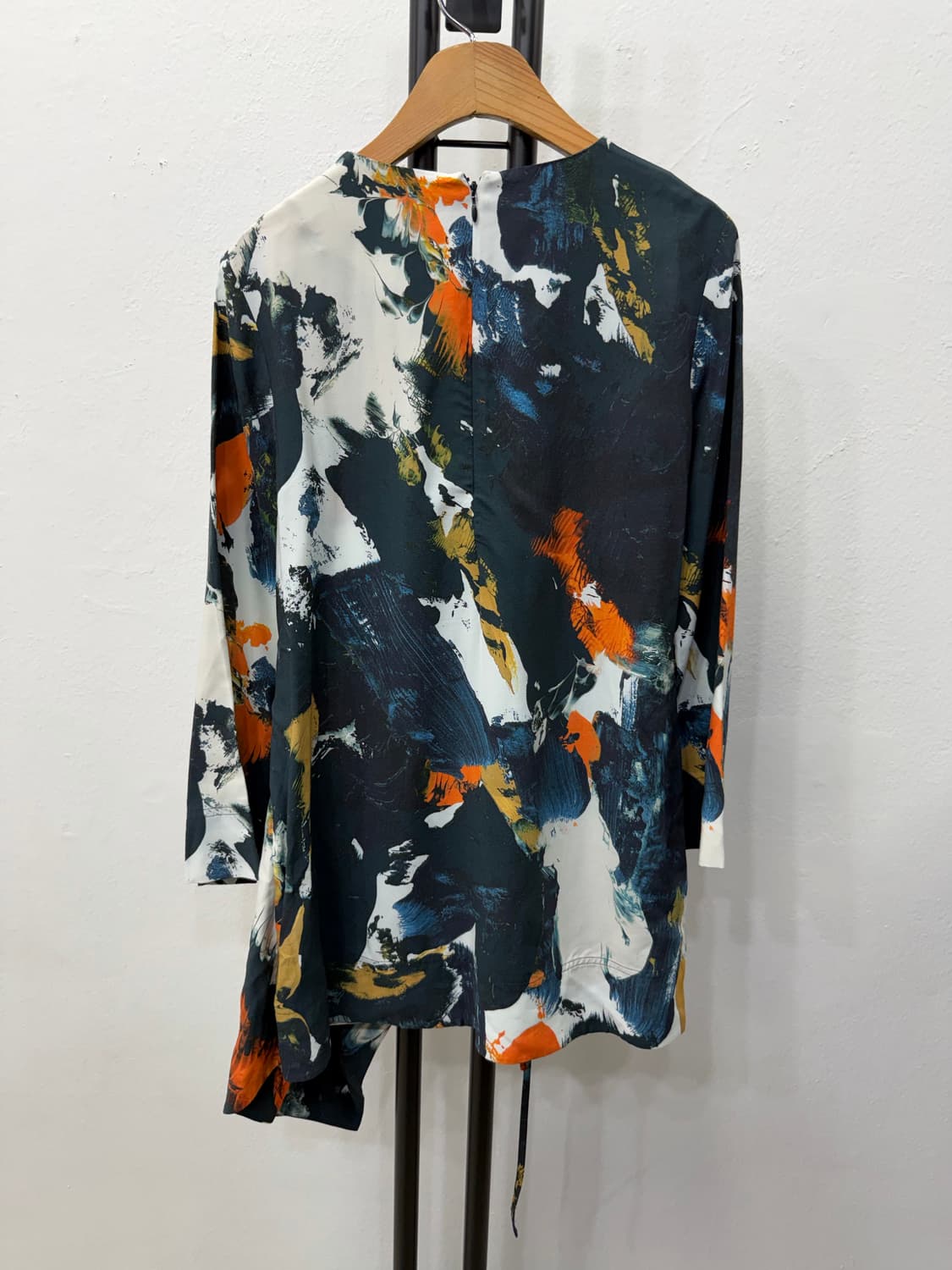 정품) COS 코스 랩 스타일 프린트 블라우스 32 상품이미지5