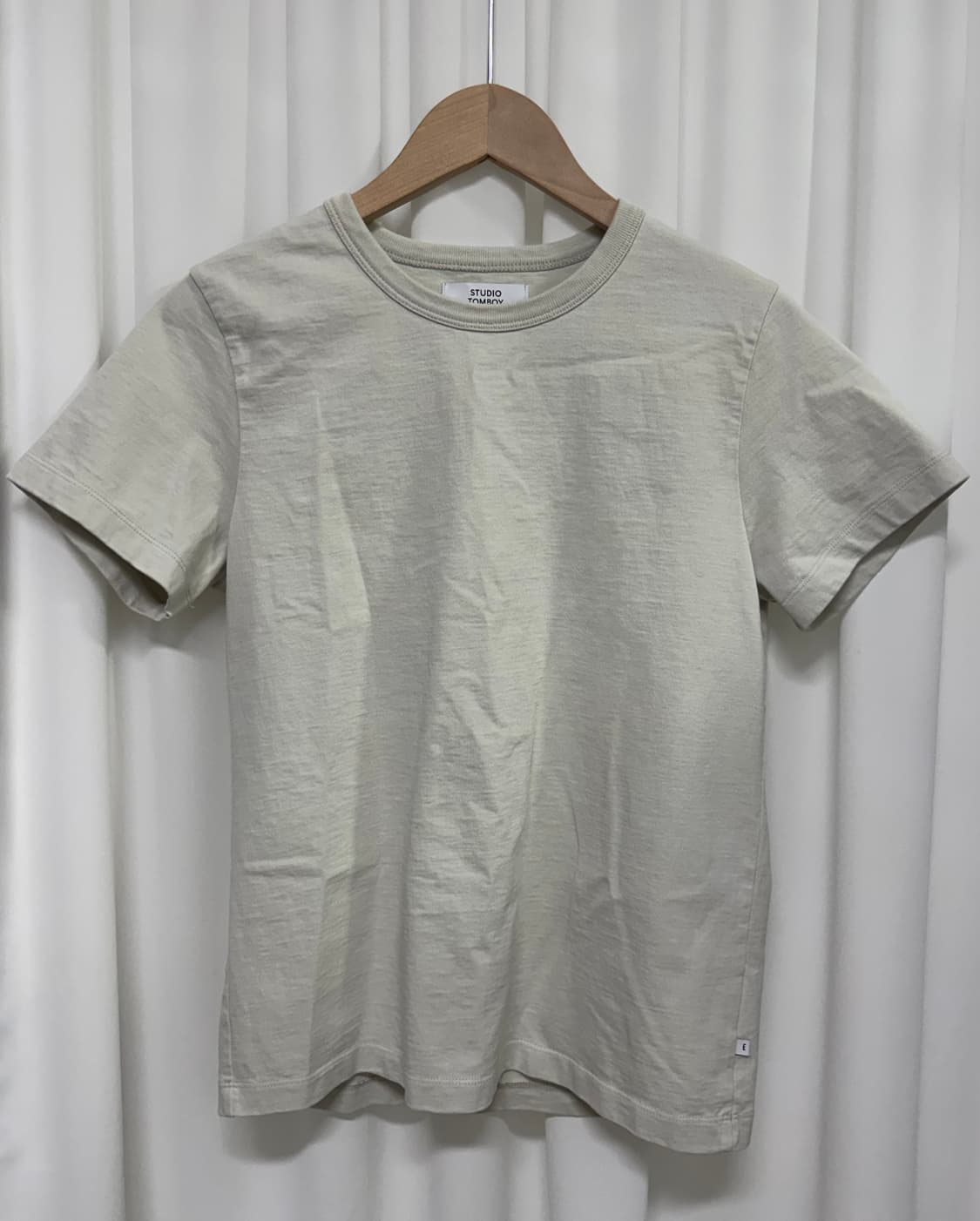 스튜디오톰보이 에센셜 반팔 티셔츠 상품이미지1