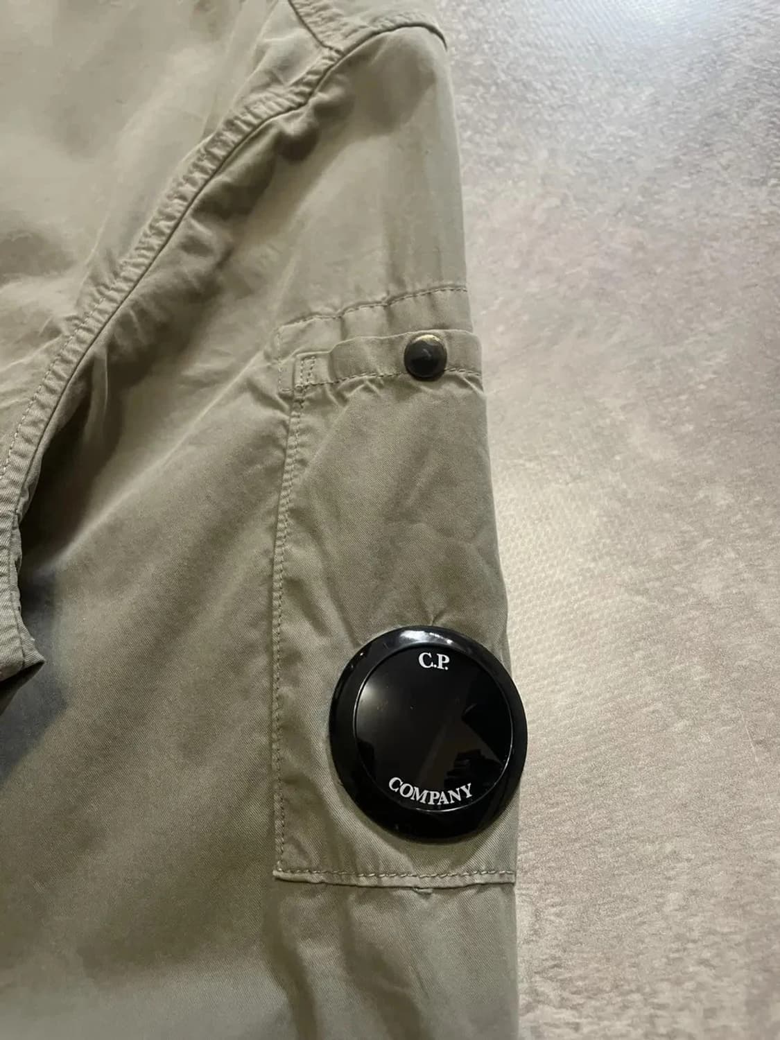 C.P. 컴퍼니 개버딘 유틸리티 렌즈 셔츠 상품이미지3