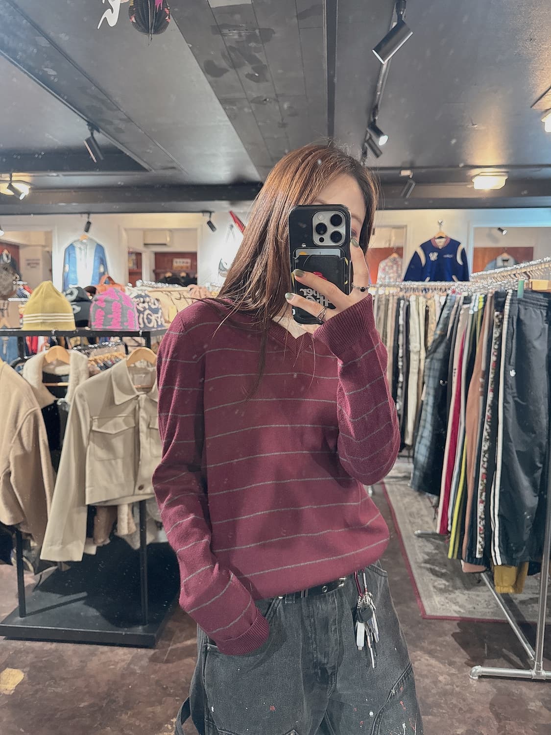 노티카 스트라이프 브이넥 니트 버건디 S 상품이미지7