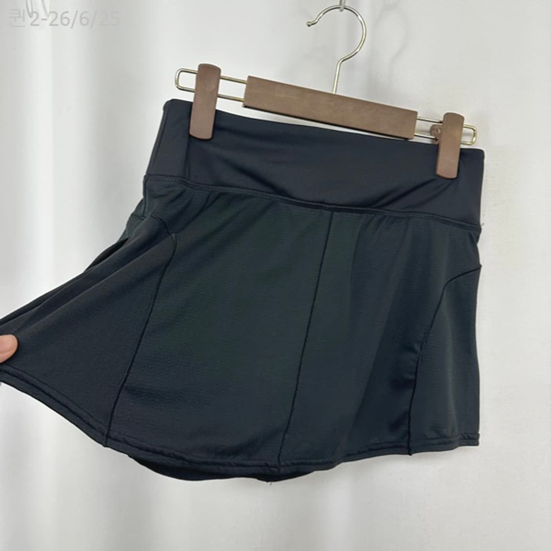 아디다스 여자 스판 짧은 검정 치마 스커트 S (미착용새제품) 상품이미지2