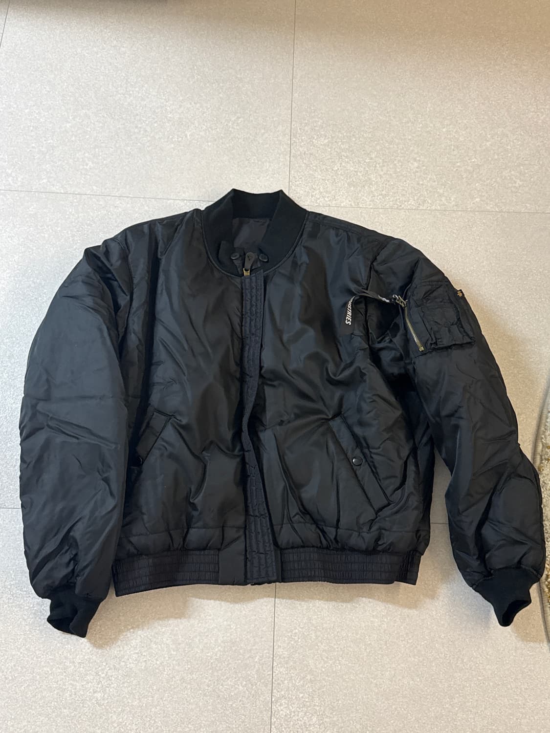 CDG 알파 웹 봄버 자켓 XL 상품이미지2