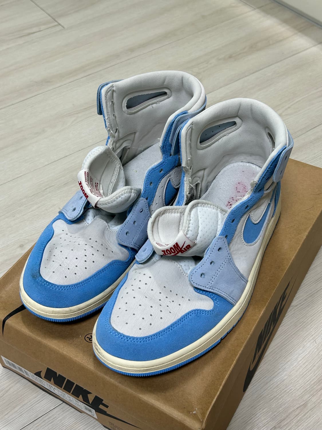 (280) 조던 1 줌 에어 컴포트 2 팬텀 유니버시티 블루 (W) 상품이미지3