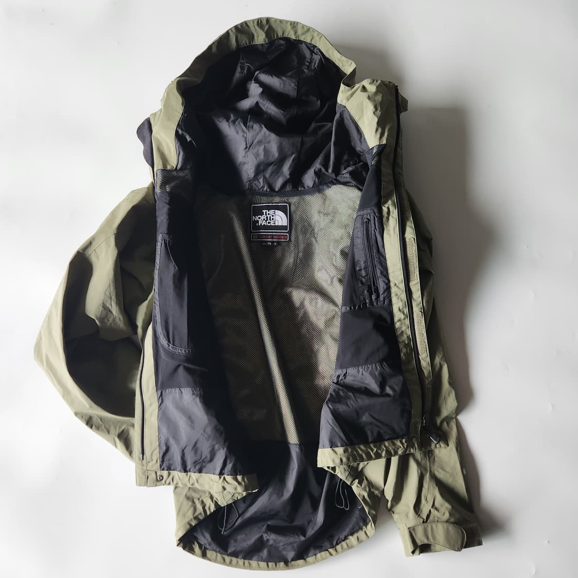 노스페이스 서밋 고어텍스xcr 자켓 (올리브카키) 상품이미지9