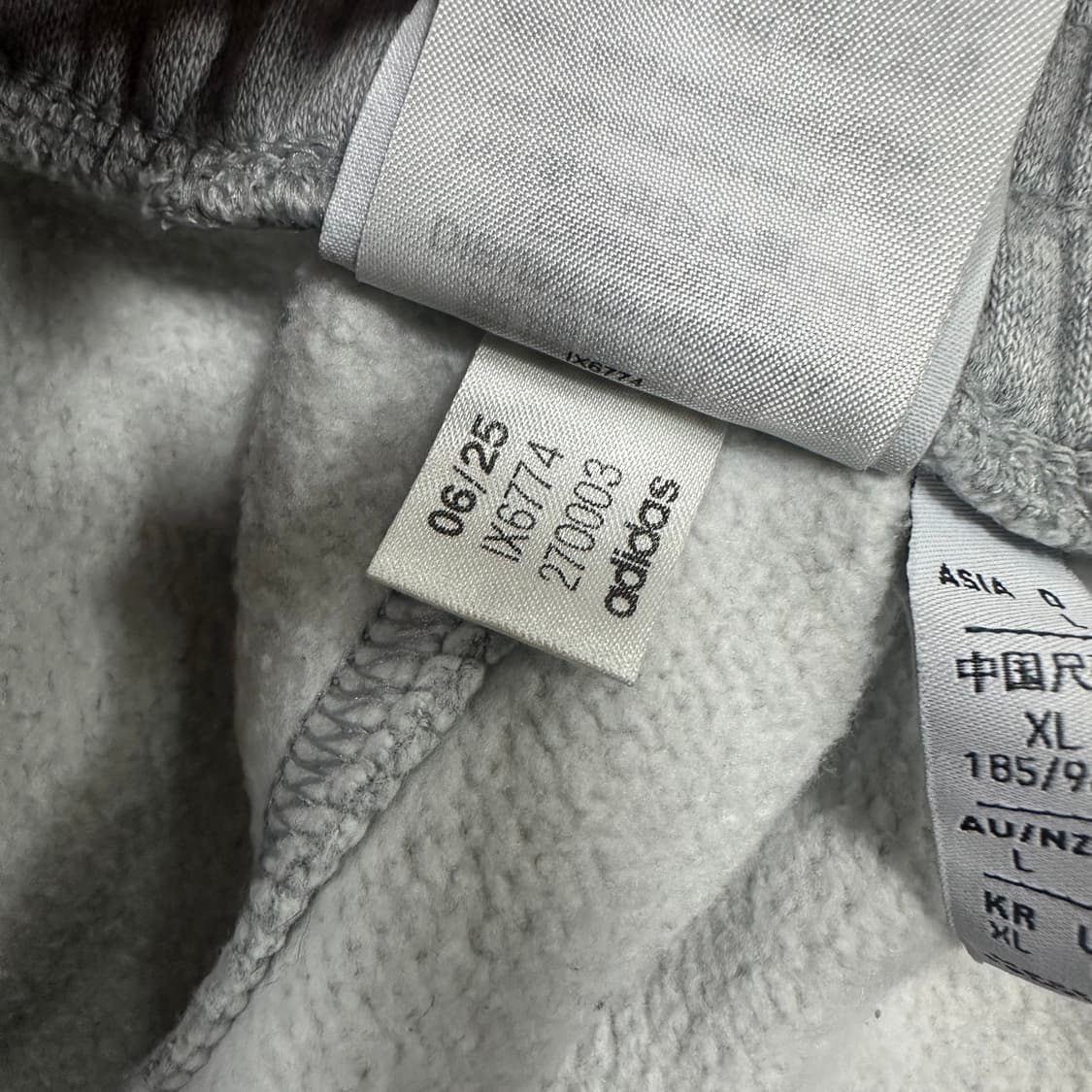 ✨ (바배) 아디다스 바시티 그래픽 조거 팬츠  상품이미지5