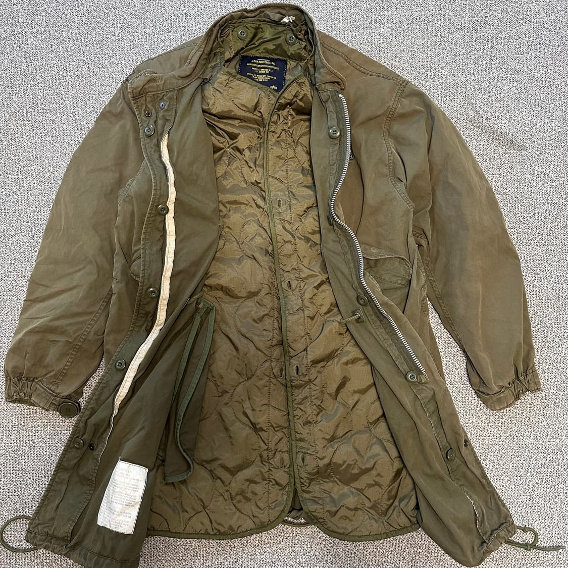 알파인더스트리 파카 카키 상품이미지3