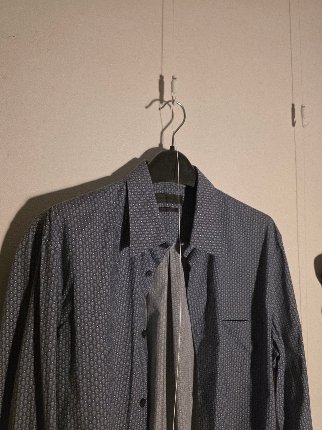 Alexander mcqueen skull blue shirt 상품이미지4