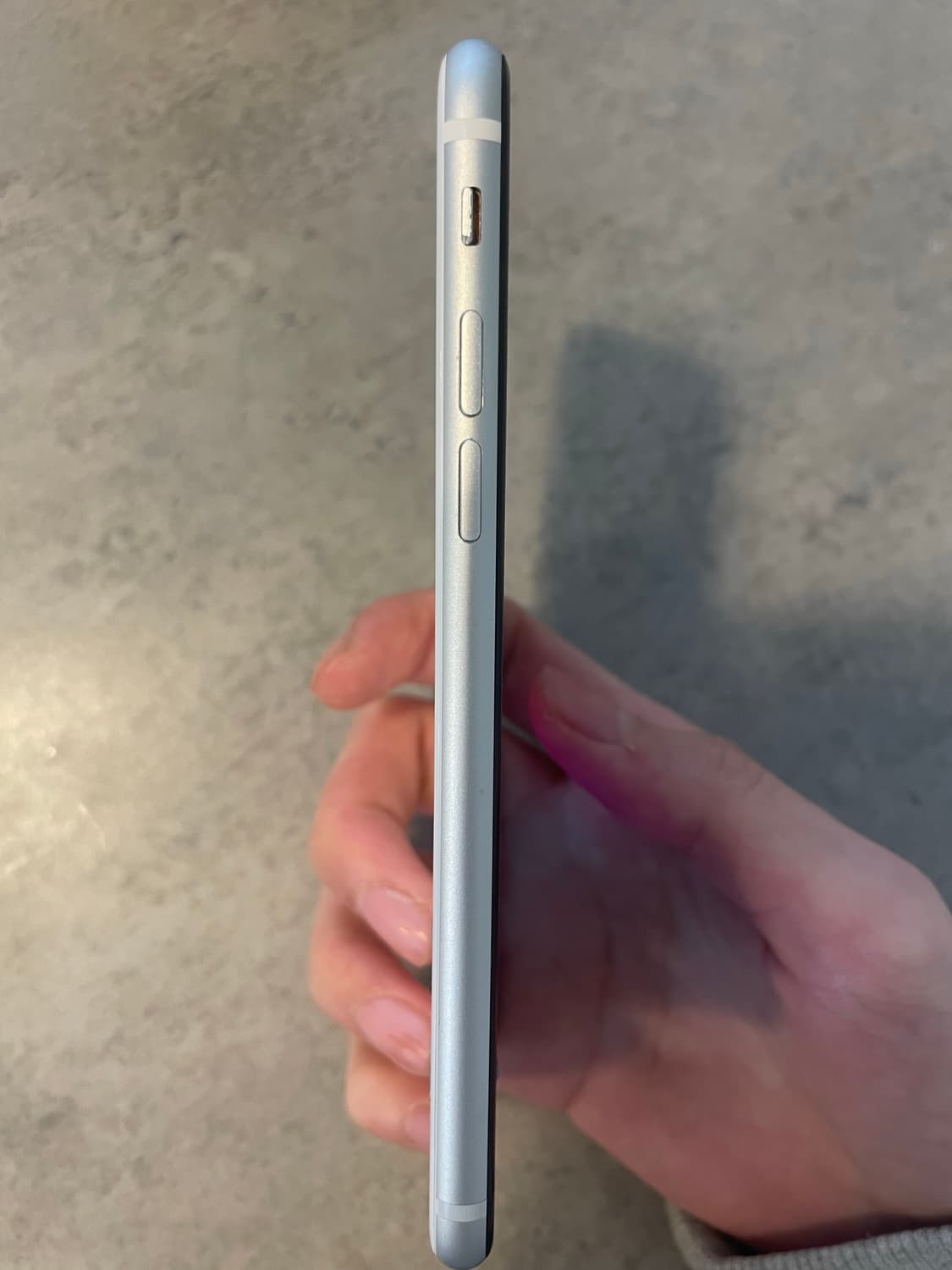 아이폰 se2 상품이미지8