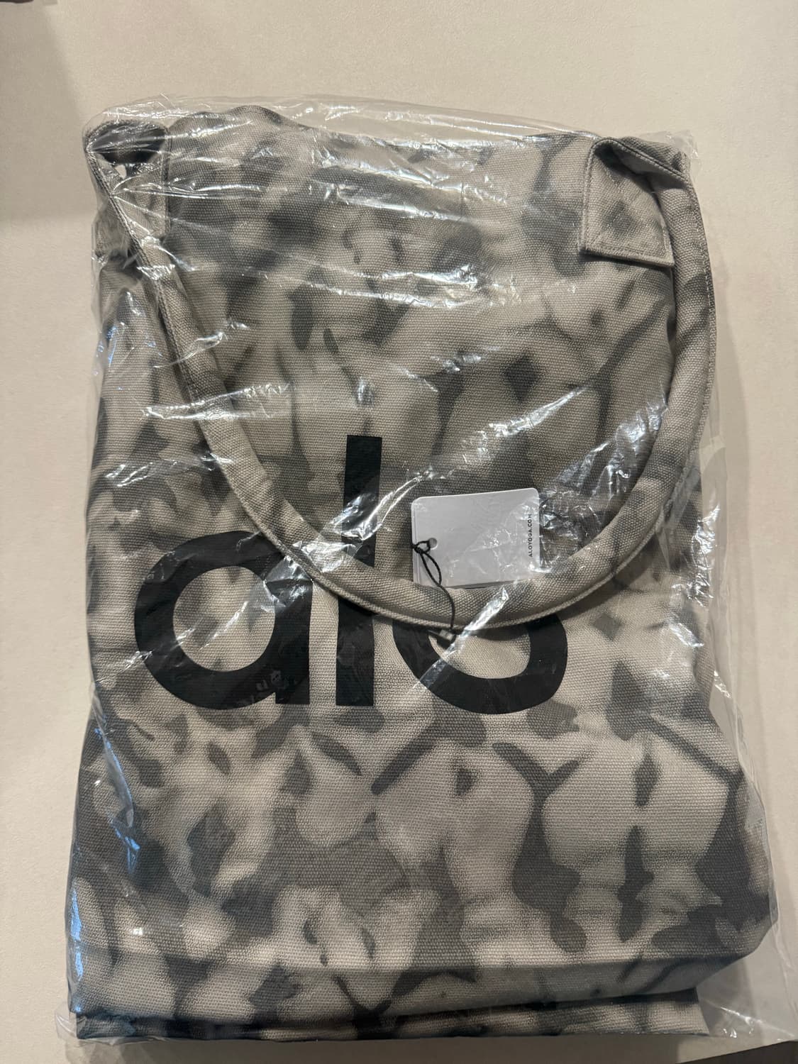  알로 요가 쇼퍼백 그레이 타이다이 상품이미지2