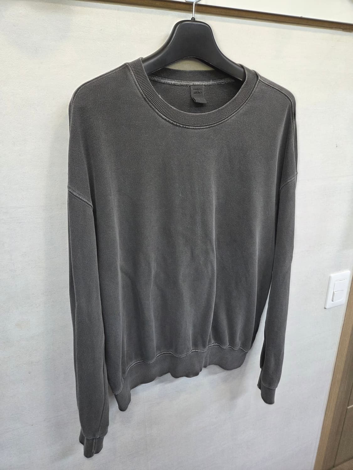 트래블 피그먼트 맨투맨 L 상품이미지5