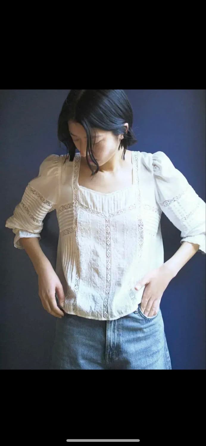 자라 로맨틱 자수 블라우스  상품이미지1